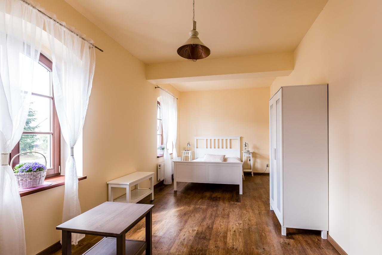 Gospodarstwo Nad Jeziorem Zalom  Zimmer foto
